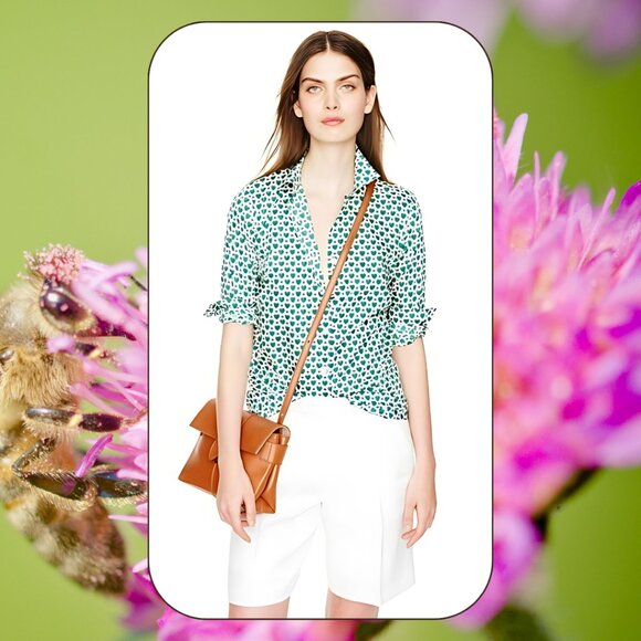 J. Crew Tops - J. Crew Perfect Button Down Shirt in Honeypie Print (size 2)